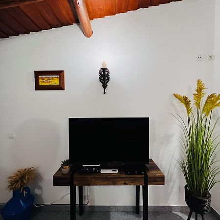 E Um Descanso Campinho Exteriör bild